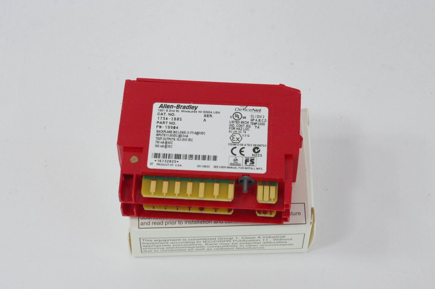 Allen Bradley 1734-IB8S / 1734IB8S SER A Digital Safety Input Module