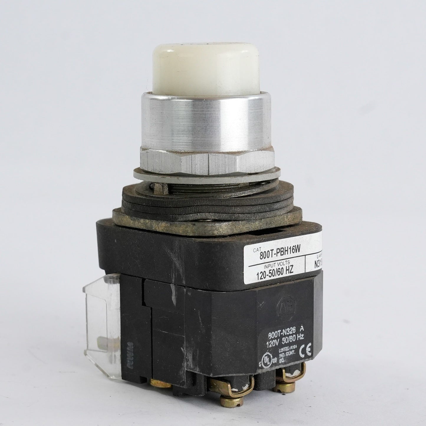 Allen Bradley 800T-PBH16W /T Illuminated White Push Button 800TPBH16W