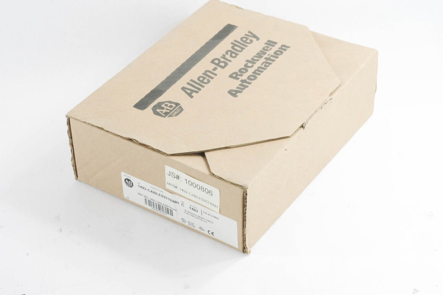 Allen-Bradley 1492-CABLE025TBNH 2.5m Cable Series C