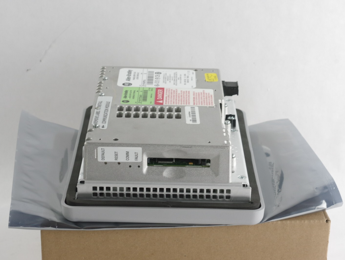 Allen Bradley 2711P-T7C4A1 /A Panelview Plus 700 + RP1A/G Logic - Refurbished