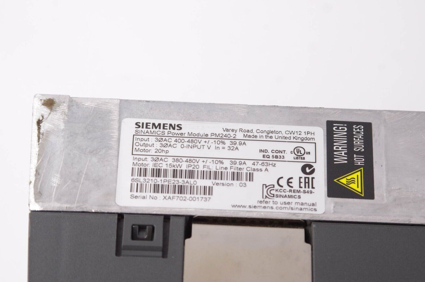 Siemens 6SL3210-1PE23-3AL0 / 6SL32101PE233AL0 Sinamics Power Module PM240-2