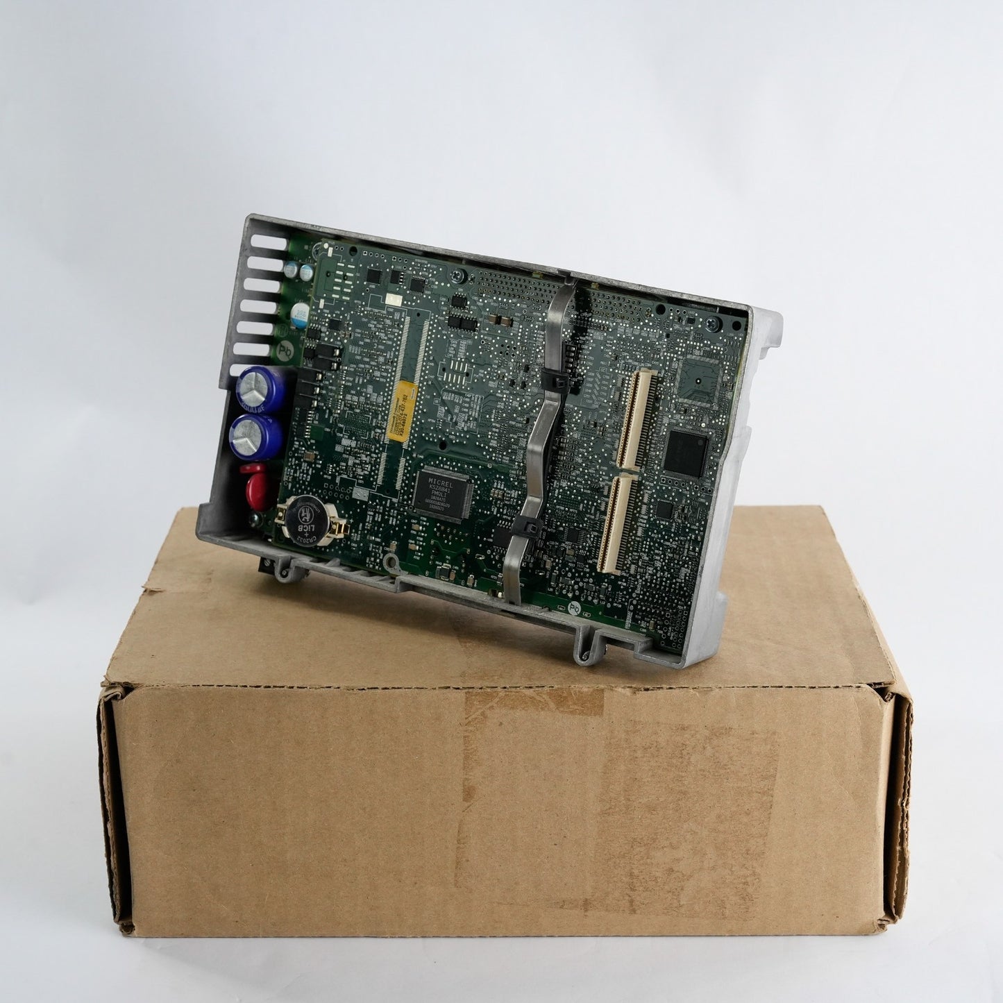 Allen Bradley 2711P-RP8D /B PanelView Plus Logic Module - Original Open Box