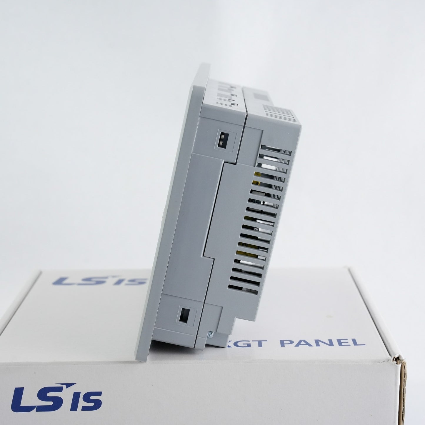 LS Electric XP30-TTE/DC Operator Interface Panel 24VDC LSS-XP30TTE-01 - Open Box