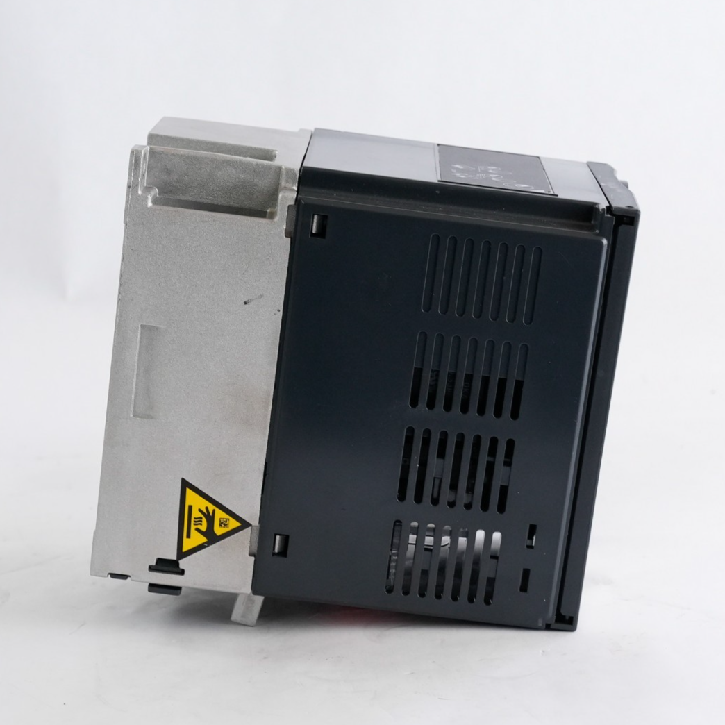 Schneider Electric ATV212HU22N4 Altivar Variable Frequency Drive 3HP 3-Phase