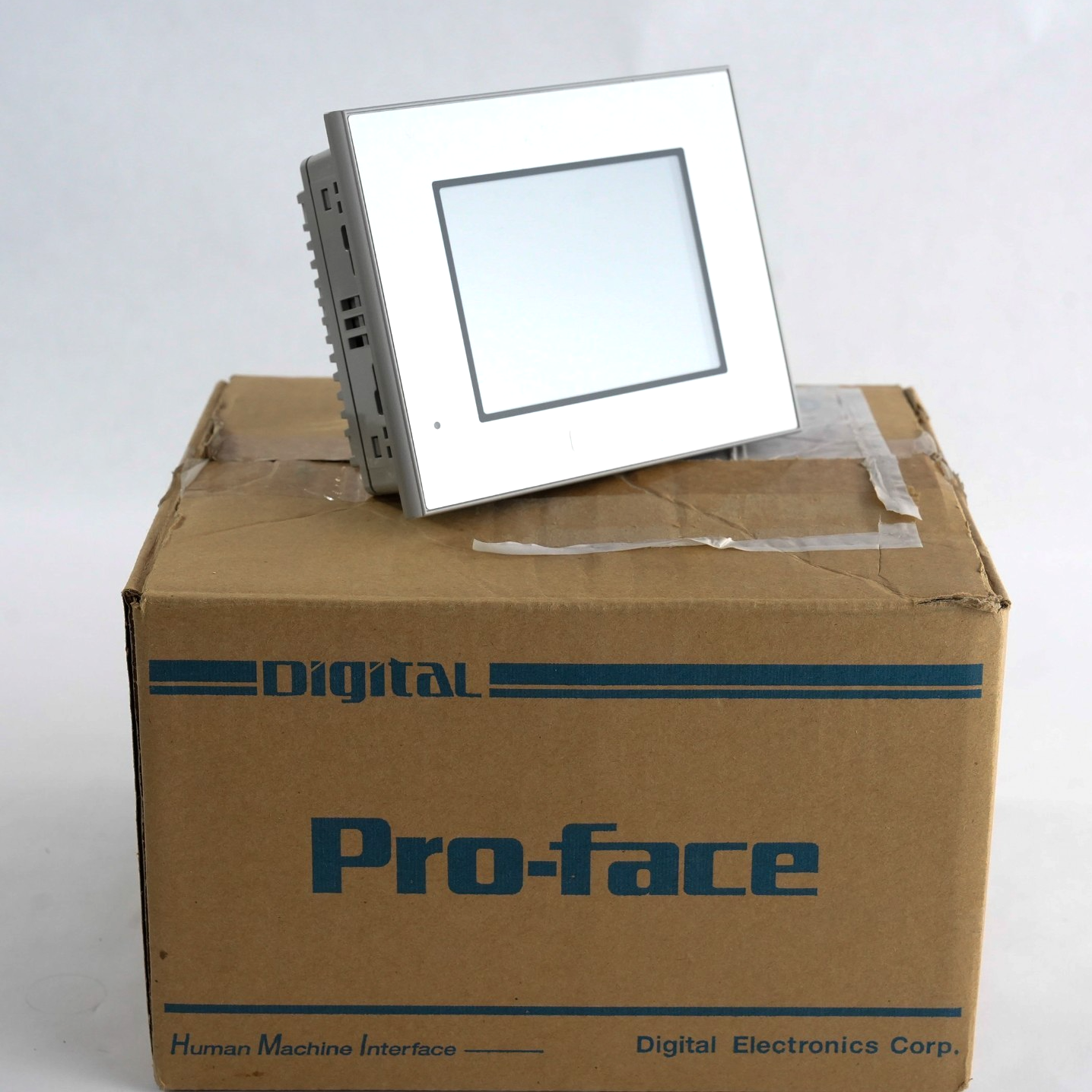 Pro-Face 3580205-04 Touchscreen Control Panel Interface AGP3200-T1-D24