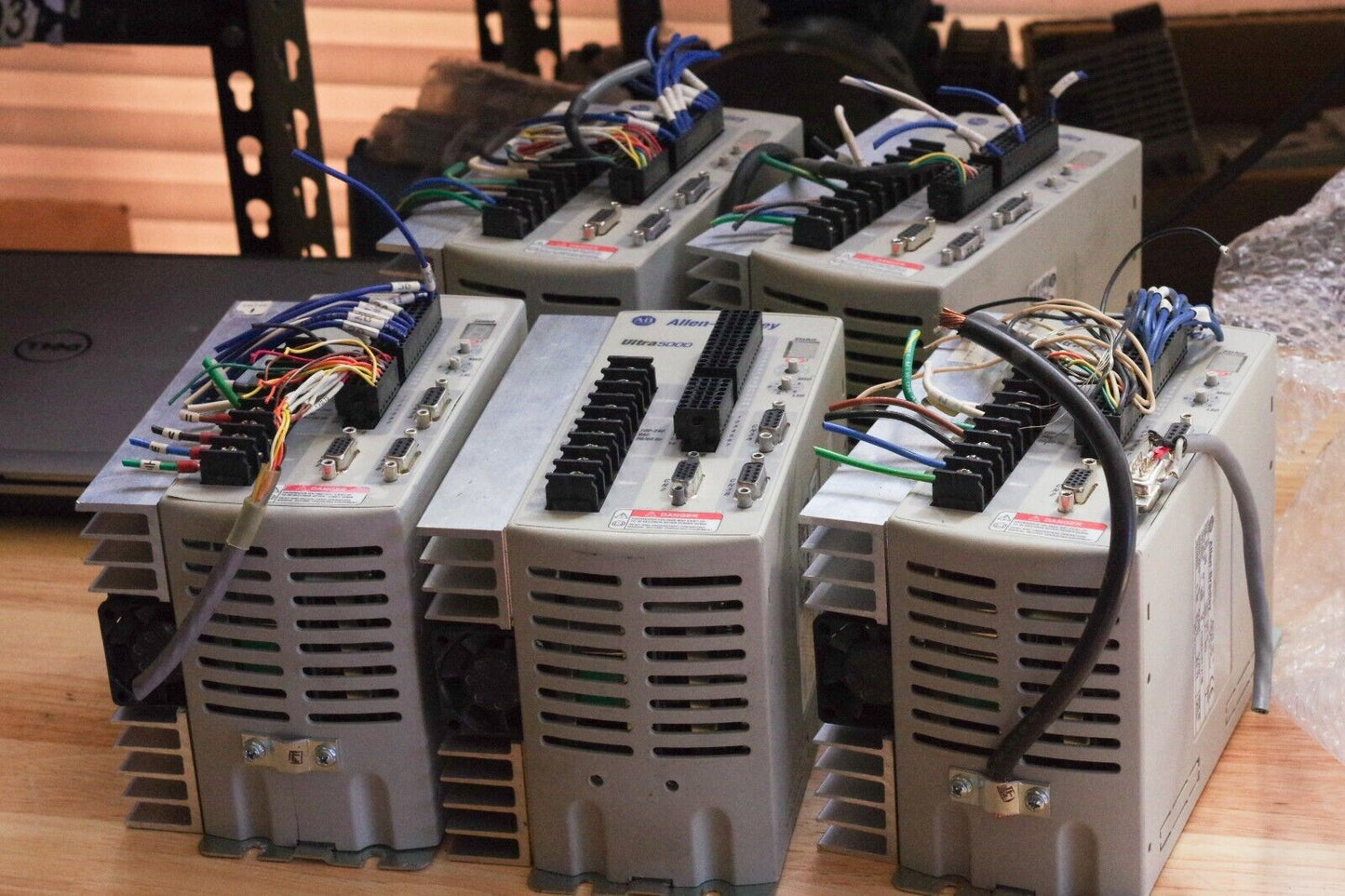 Allen Bradley 2098-IPD-020 /A Ultra5000 Servo Drive 240VAC 2kW FW:V1.08