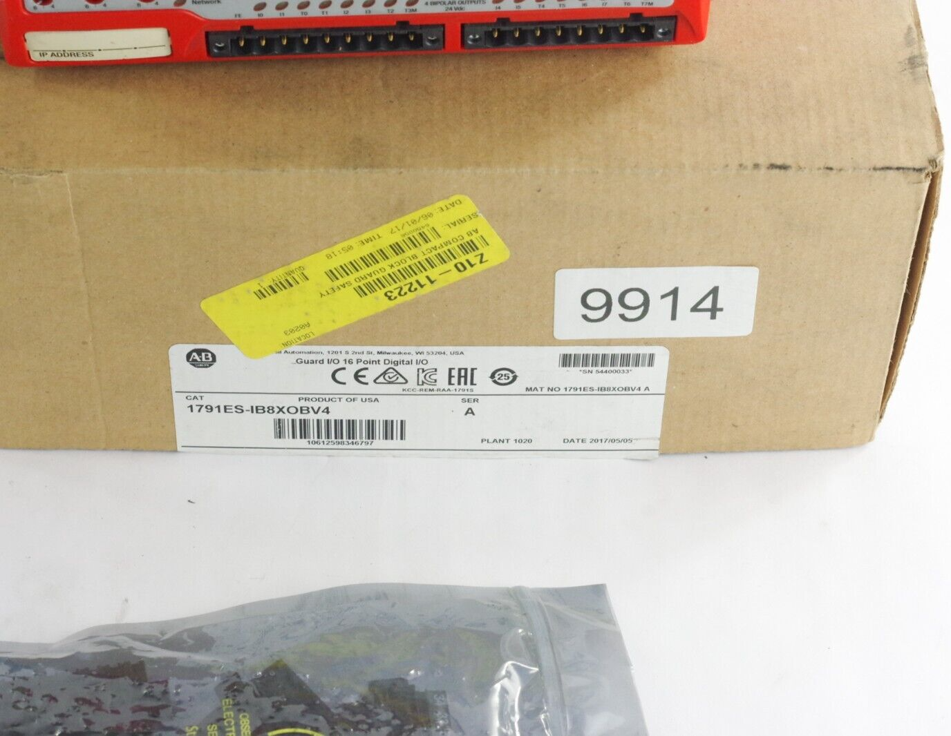 Allen Bradley 1791ES-IB8XOBV4 Ser A CompactBlock Guard I/O - Used