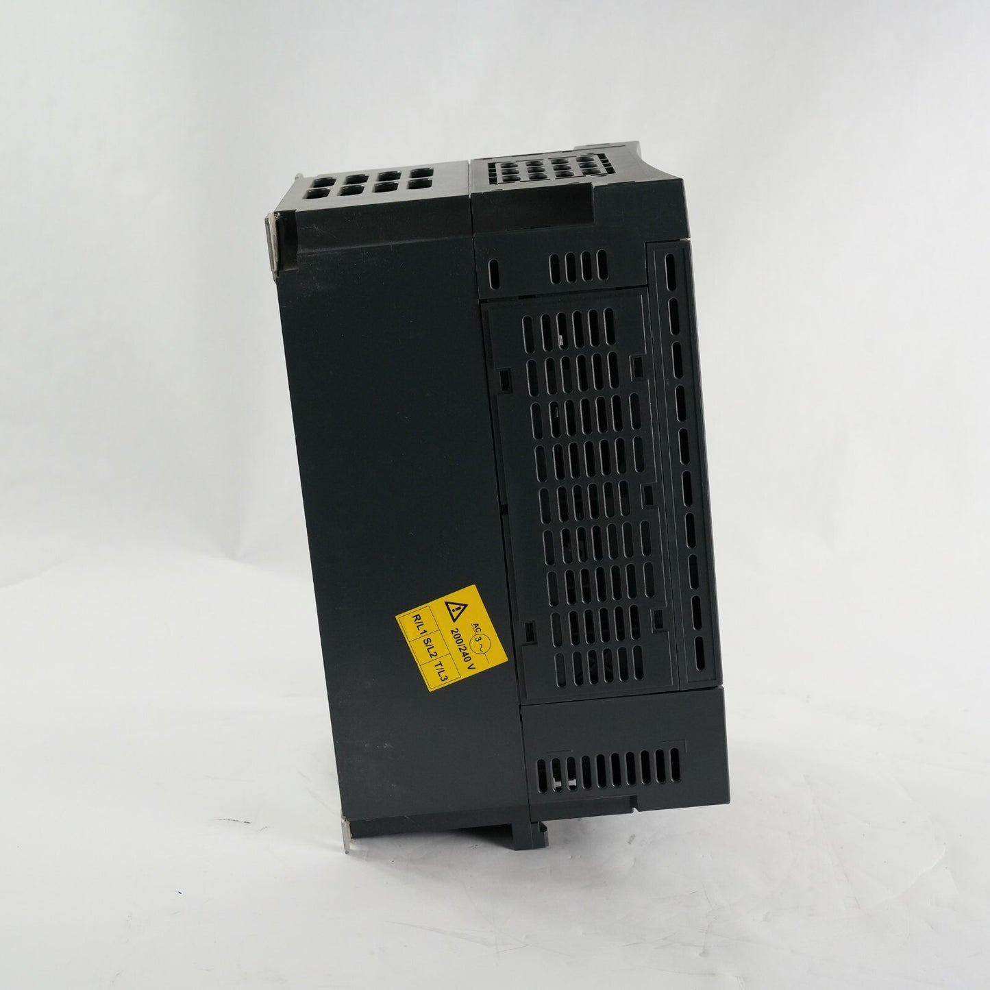 Schneider Electric ATV61HU40M3 Altivar 61 Drive 5hp 240v