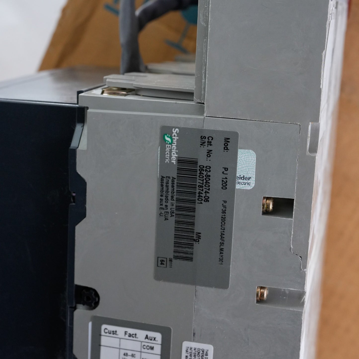 Schneider 02-804074-06 Powerpact Circuit Breaker PJF36120CU31AAFSLMAY001
