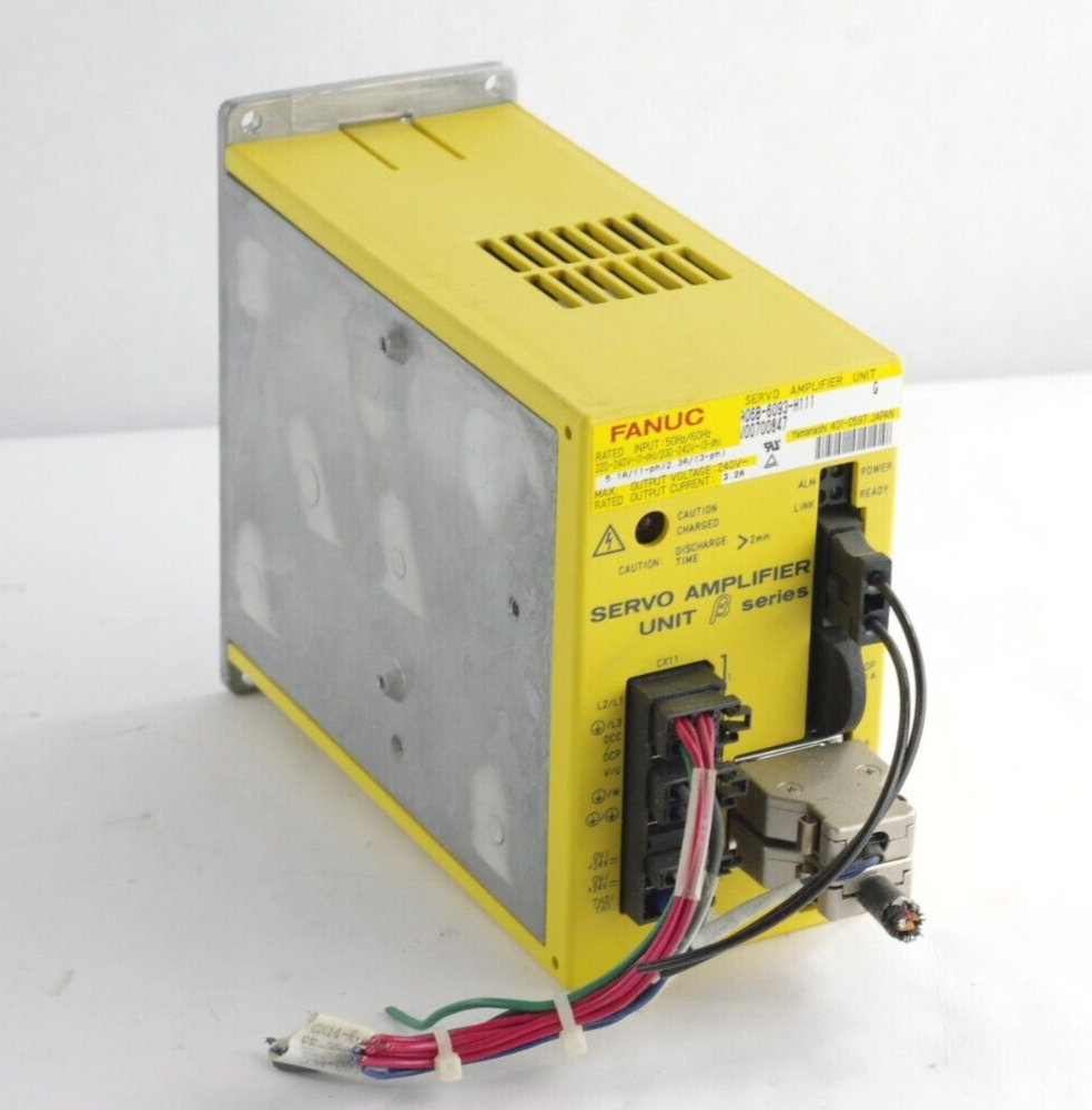 Fanuc A06B-6093-H111 Ser G Servo Amplifier Unit Output 240VAC 3.2A