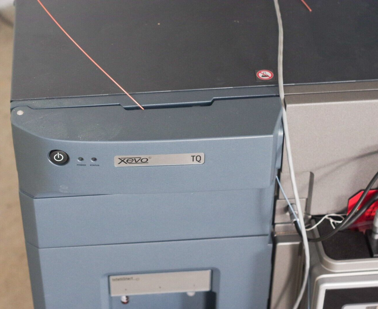 2013 Waters Xevo TQ MS Mass Spectrometer - Untested - For Parts / Repair