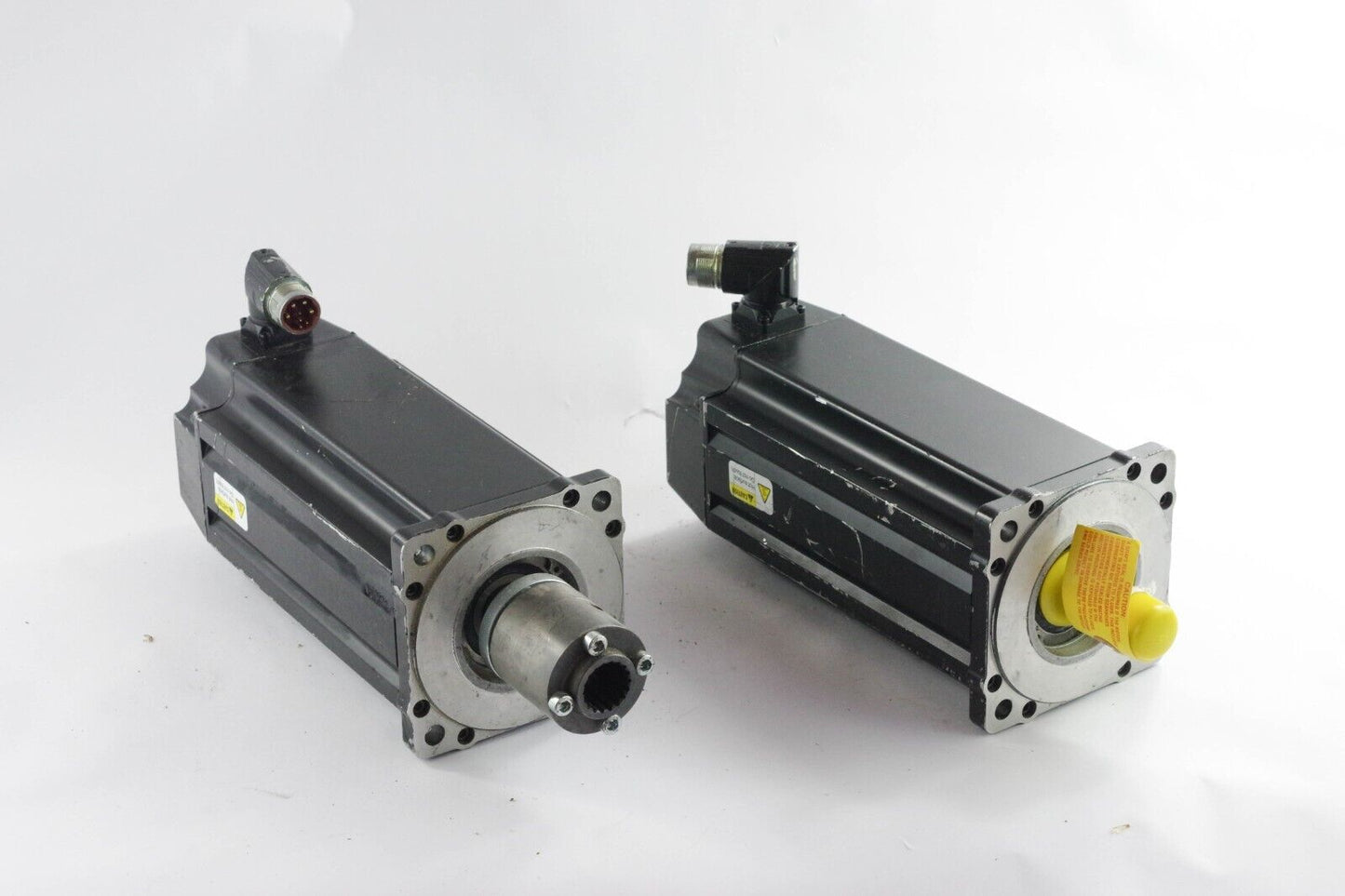 Allen Bradley VPLB1304CPK14AA / VPL-B1304C-PK14AA Kinetix AC Servo Motor