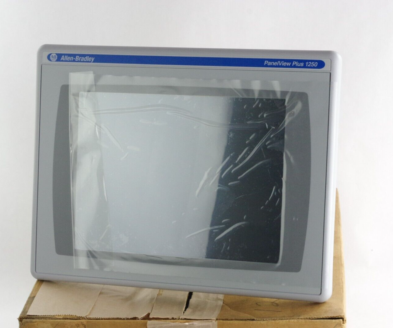 Allen Bradley 2711P-T12C4D8 /A PanelView Plus 6 1250 / 2711P-RP8D Logic + RDT12C