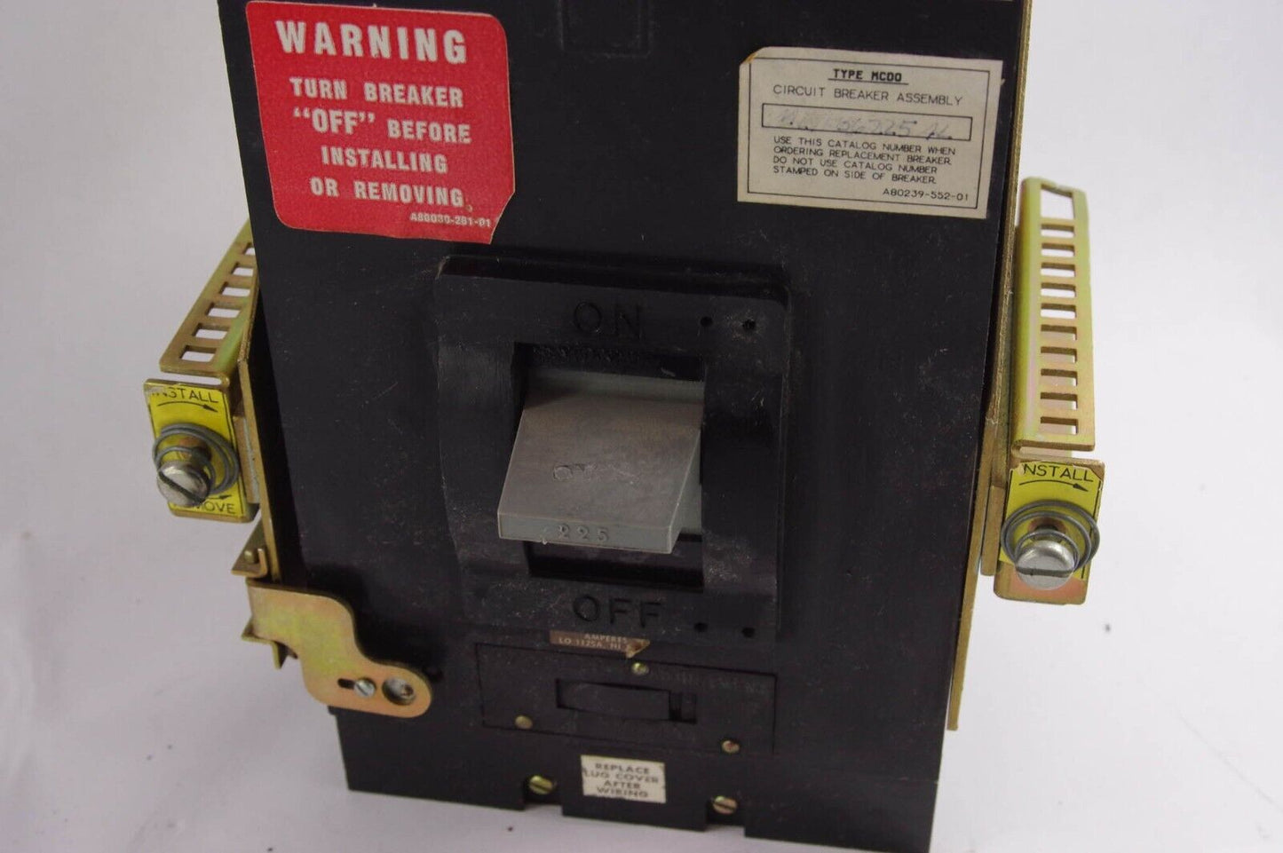 Square D Circuit Breaker MEH36225AL / LHL36225 Type MCDO A80239-552-01