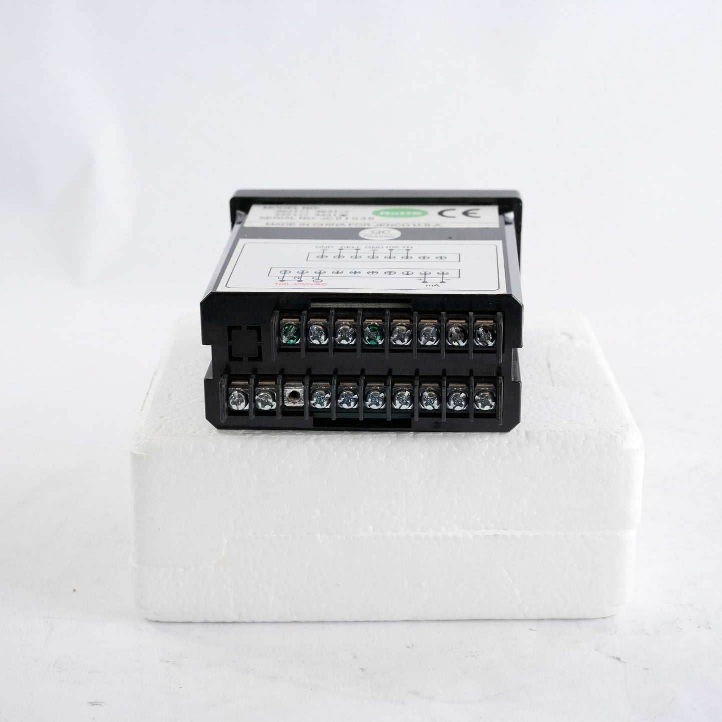 Jenco Instruments Model 3331 Conductivity Transmitter