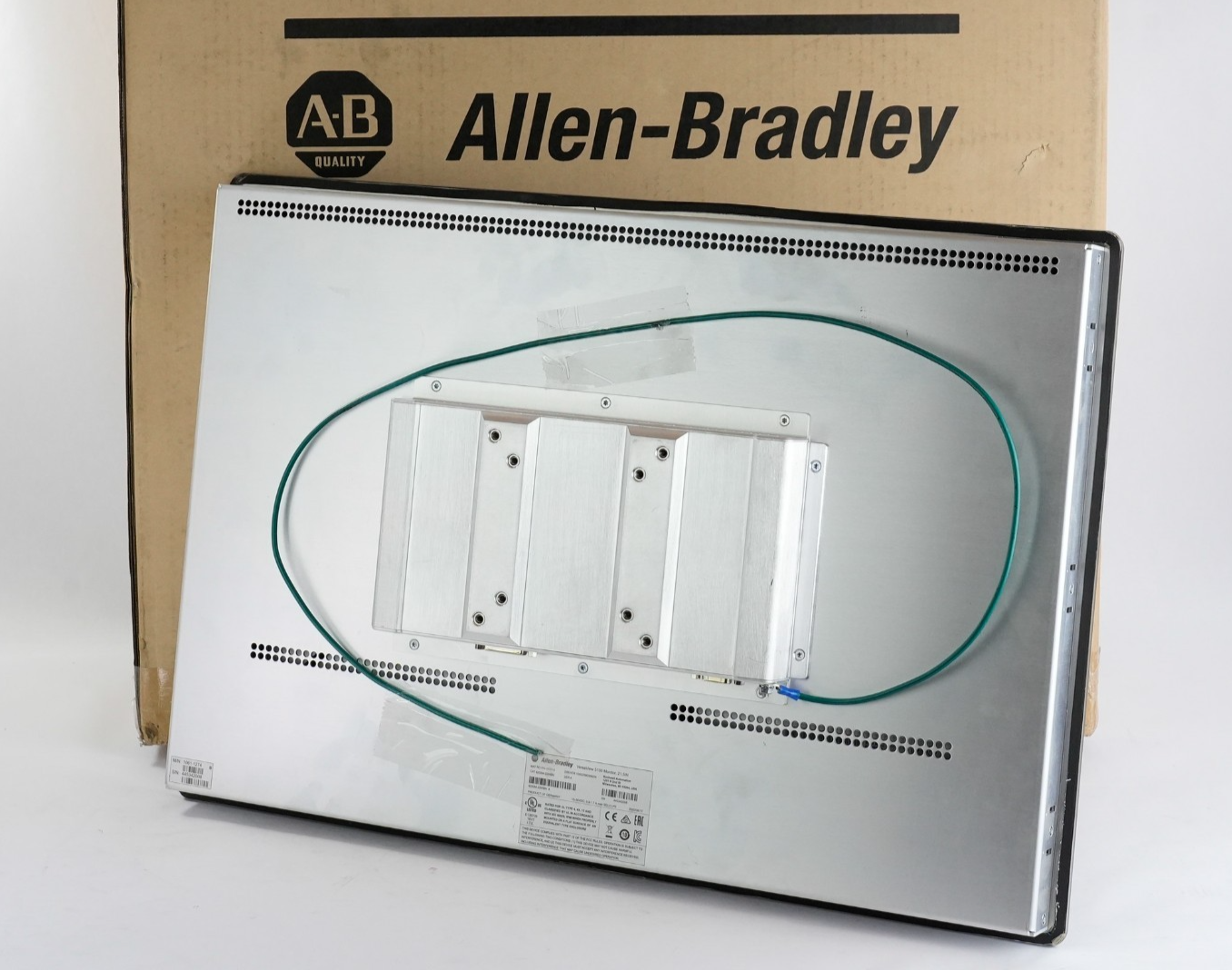 Allen Bradley 6200M-22WBN /A VersaView 5100 HMI 21.5'' Display 6200M22WBN