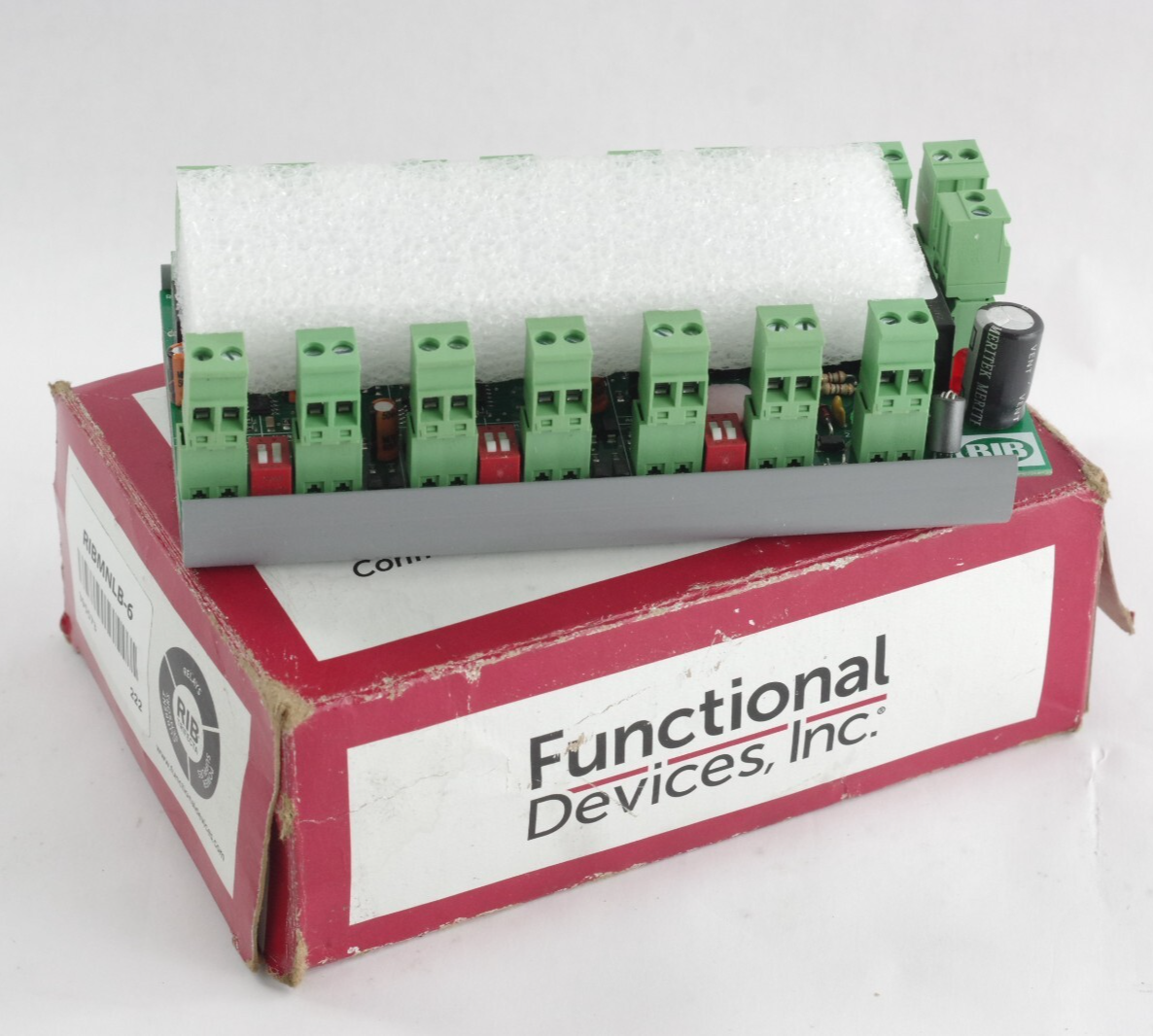 Functional Devices RIBMNLB-6 + MT212-6 Mounting Track - Open Box
