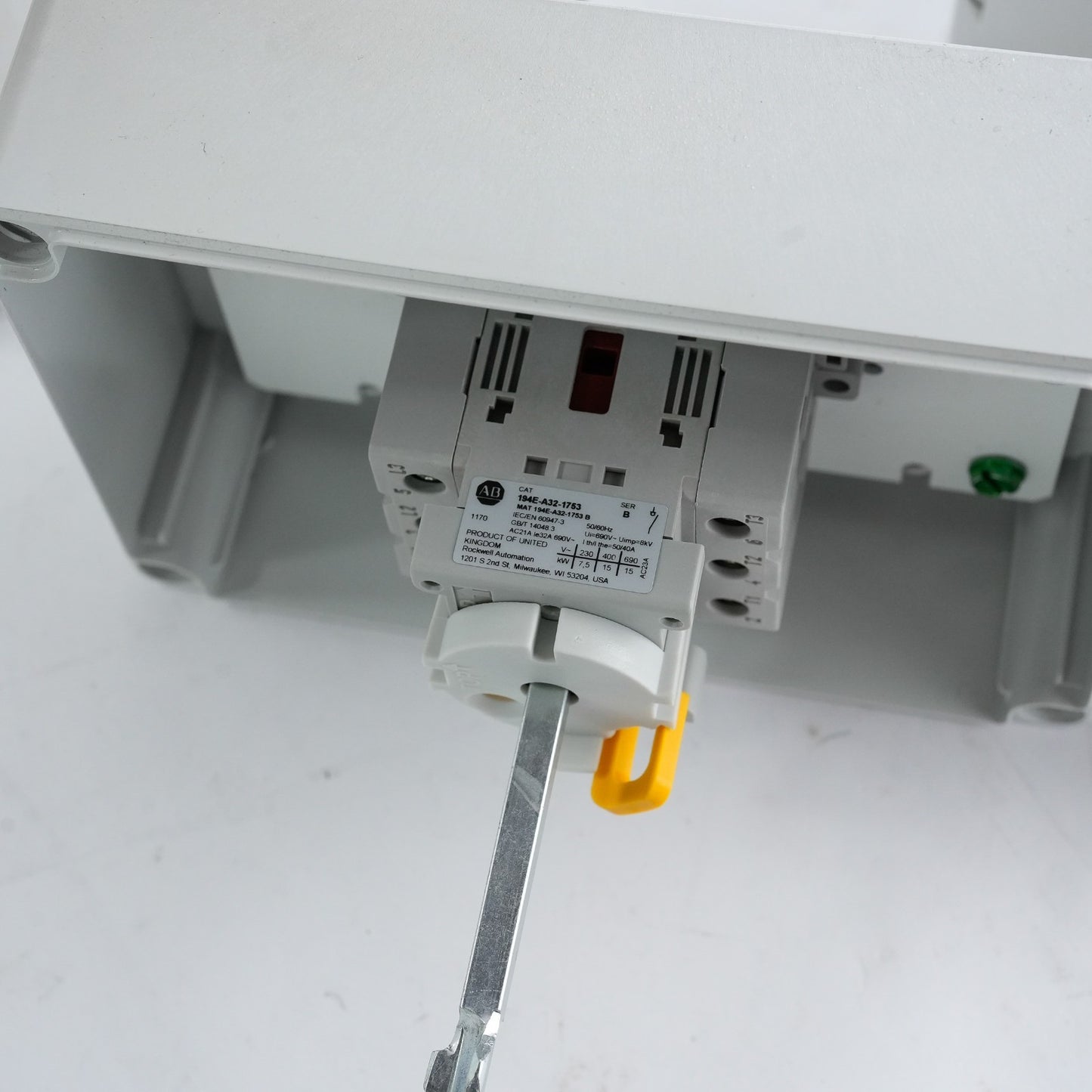 Allen Bradley 194E-KA32E-P11 /B Enclosed Load Switch 194EKA32EP11