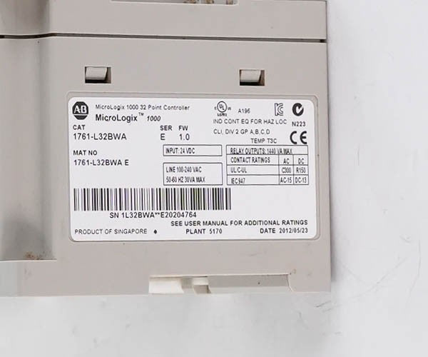 Allen Bradley 1761-L32BWA Ser E MicroLogix 1000 PLC 20 In 12 Out 120/240VAC