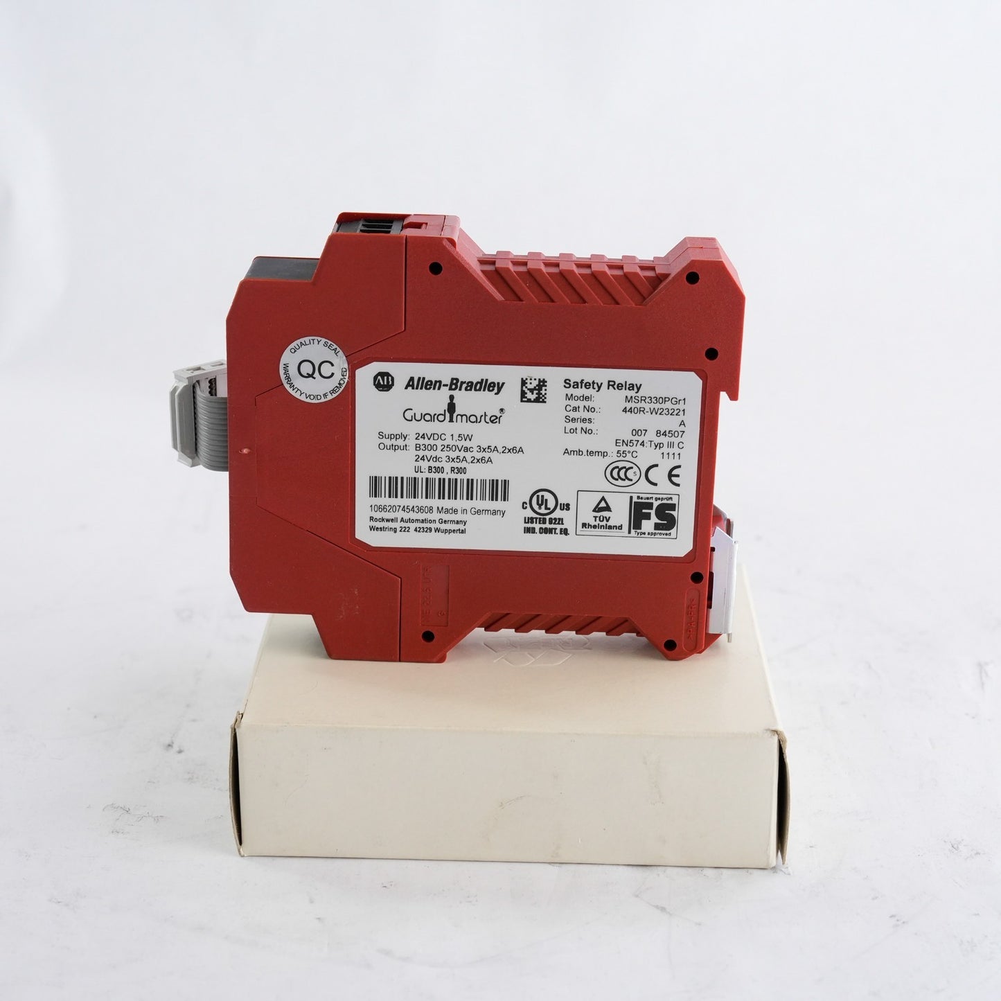 Allen Bradley 440R-W23221 Ser A Guardmaster Safety Relay 1-2 Channel - Open Box