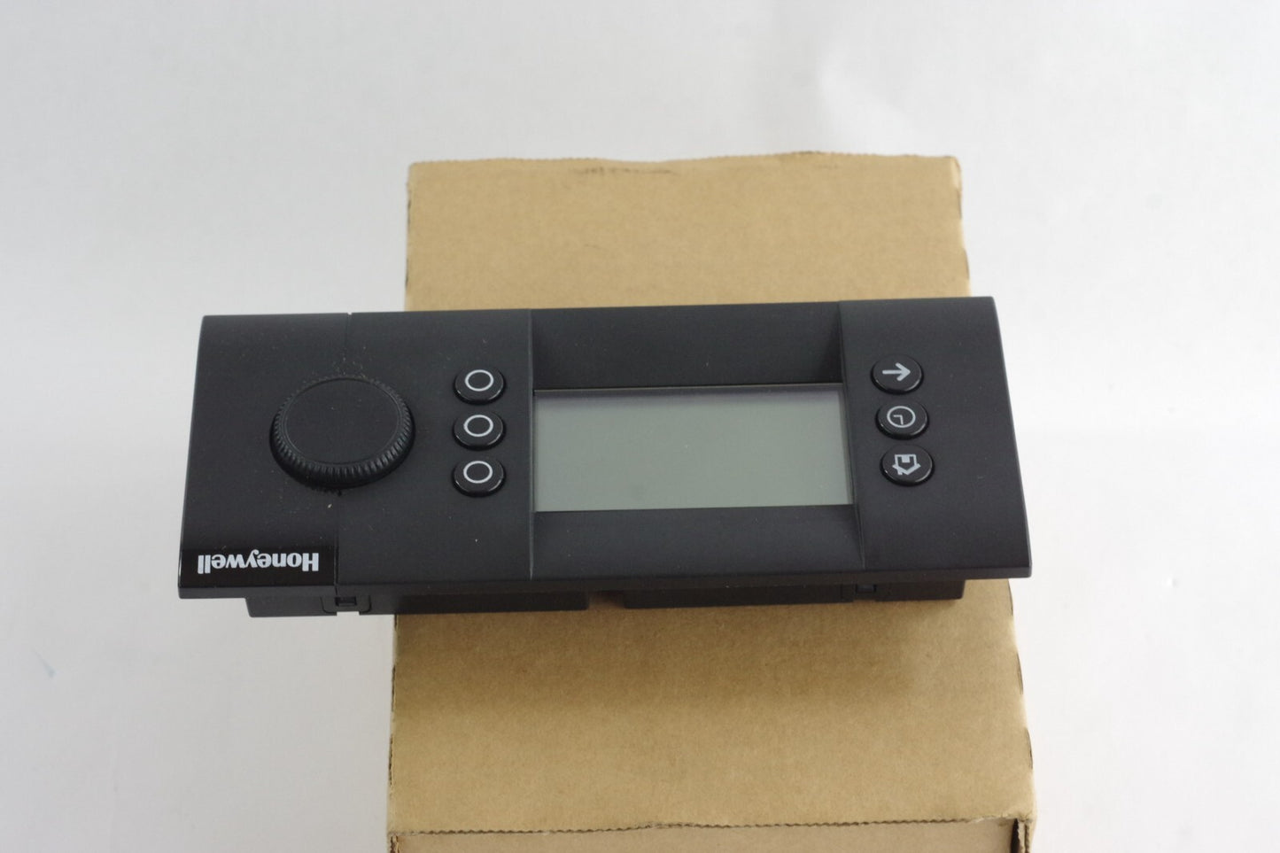 Honeywell XL2000HMI-A Excel Web II Display 5.7" Operator interface - Open Box