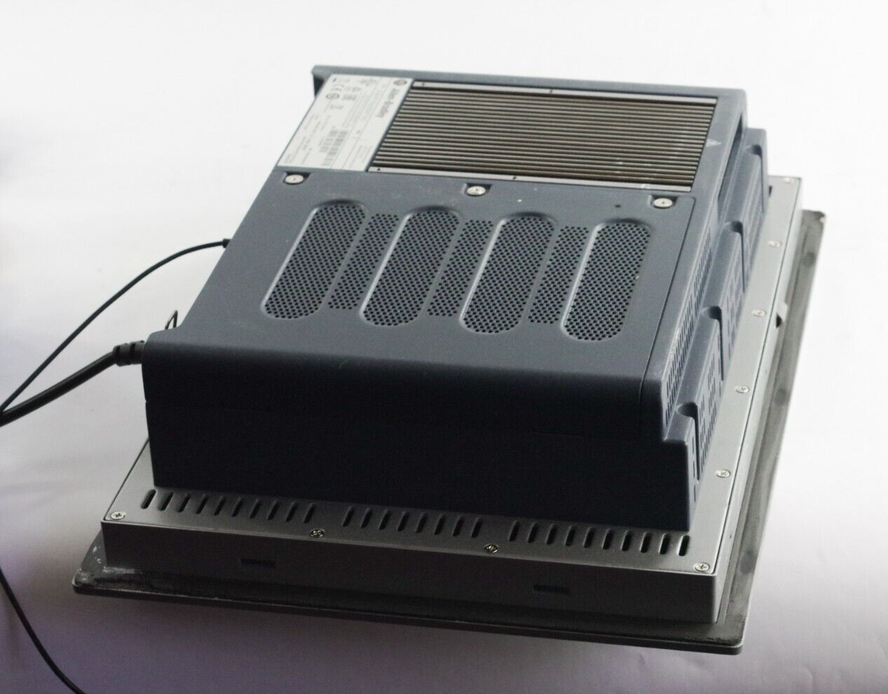 Allen Bradley 6181P-15A2SW71AC Ser F 100-240VAC 1.8-0.75A Display Computer