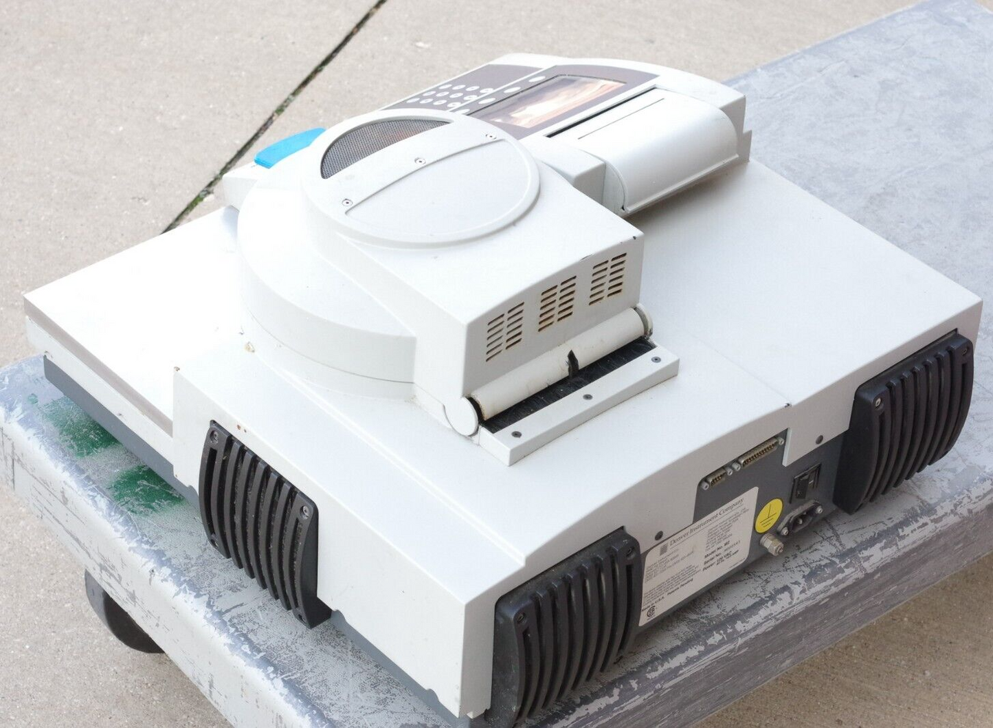 Denver Instrument Company uWave M2 Microwave Moisture Analyzer - UNTESTED