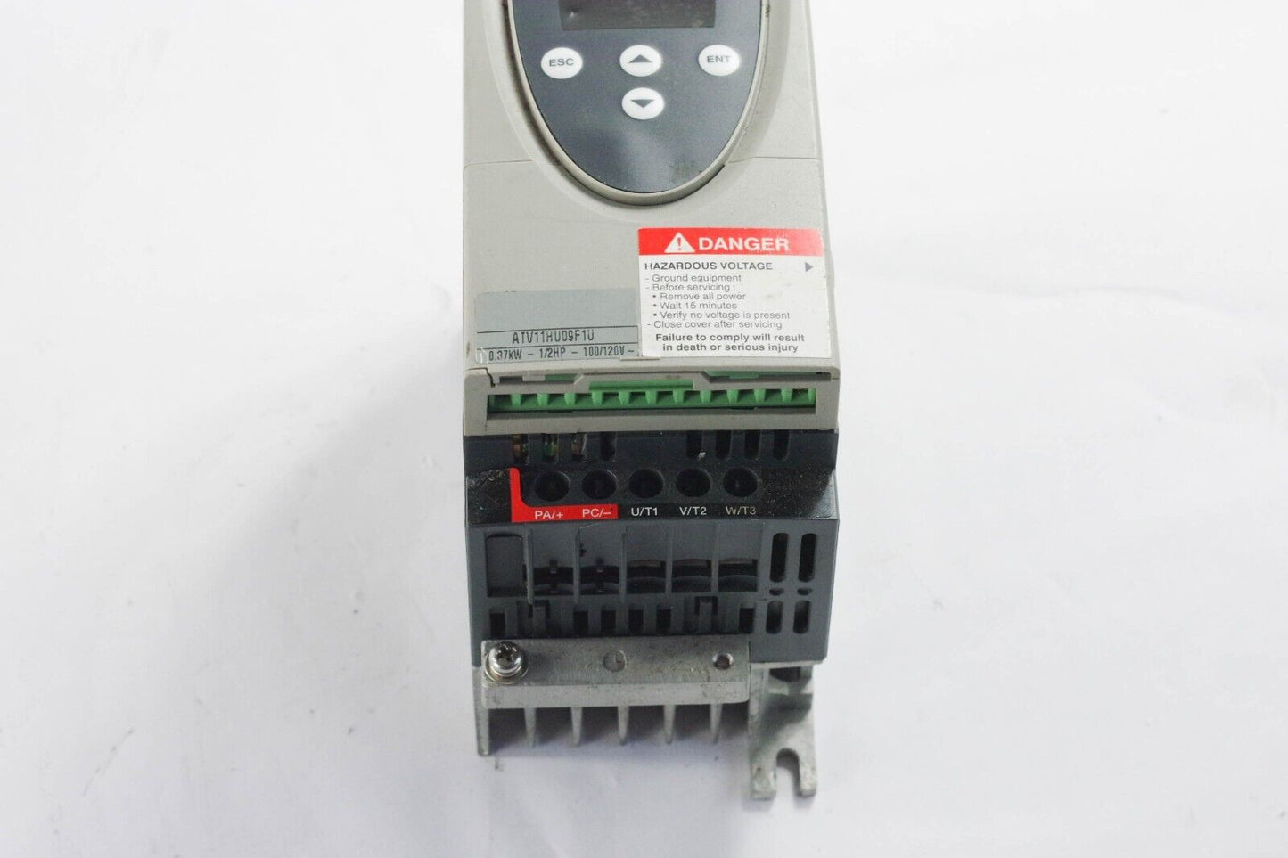 Telemecanique Altivar 11 ATV11HU09F1U Variable Speed Drive / ATV 1HU09F1U