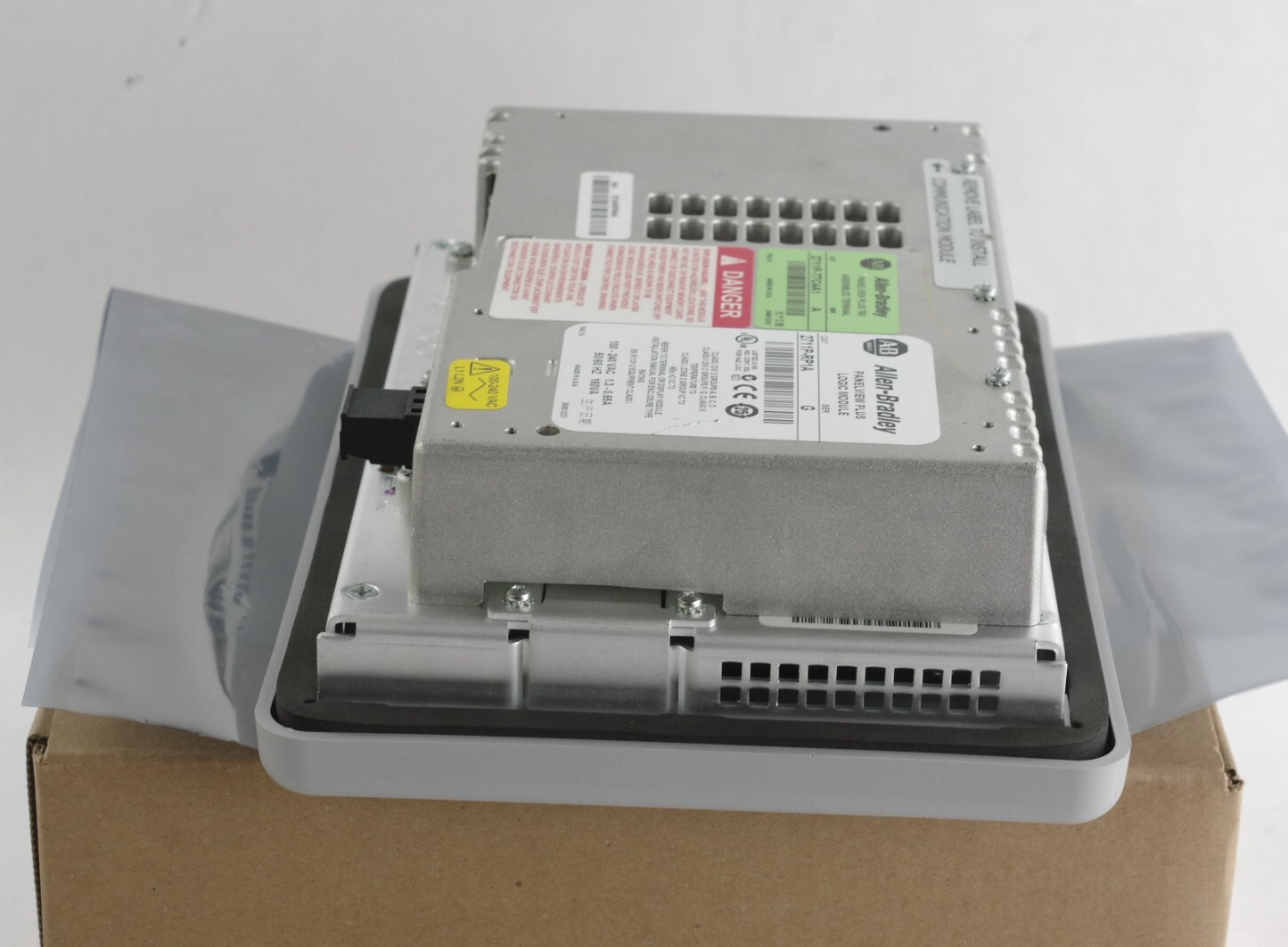 Allen Bradley 2711P-T7C4A1 /A Panelview Plus 700 + RP1A/G Logic - Refurbished