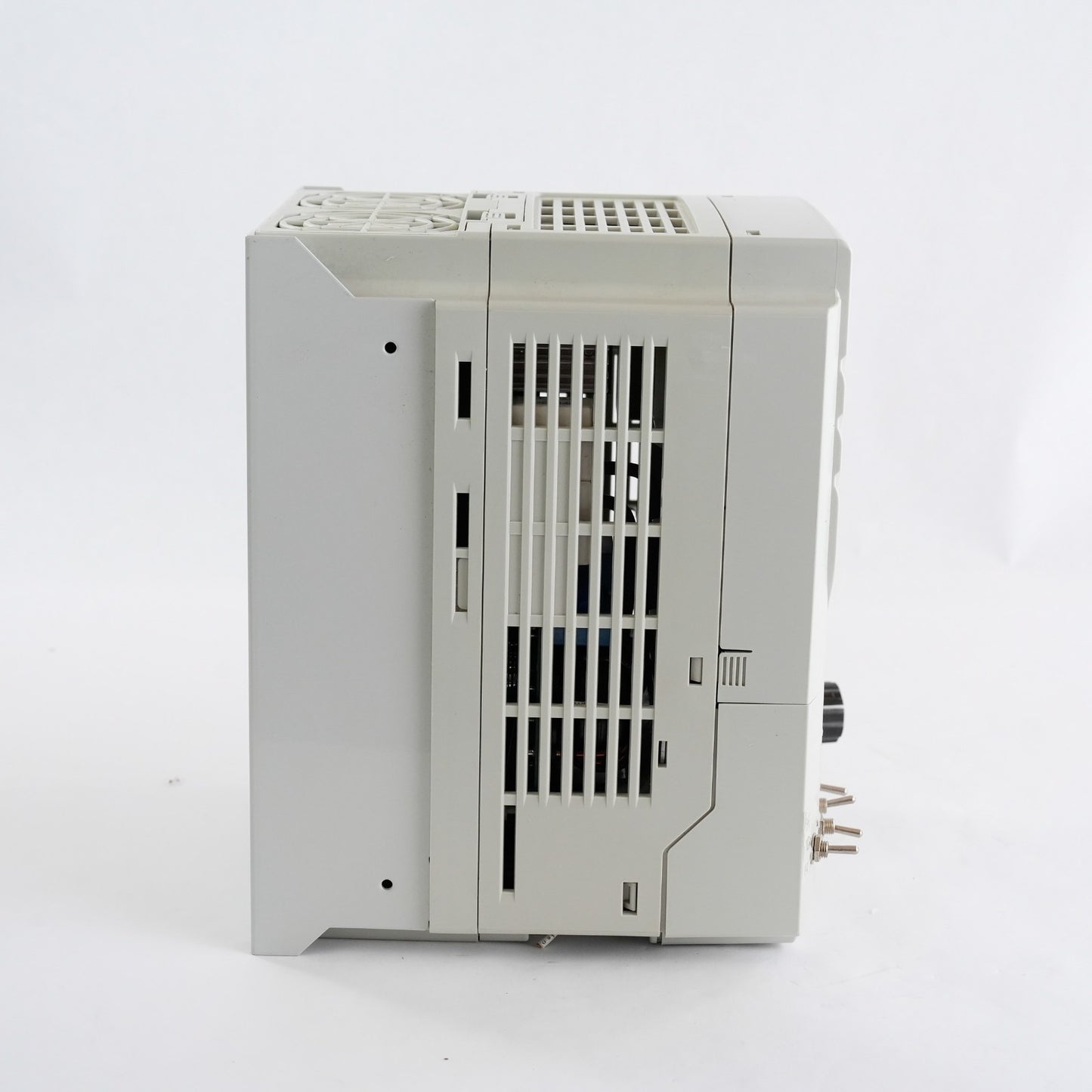 LS Electric LSLV0008H100-4COFN 3-Phase 1HP Variable Frequency Drive