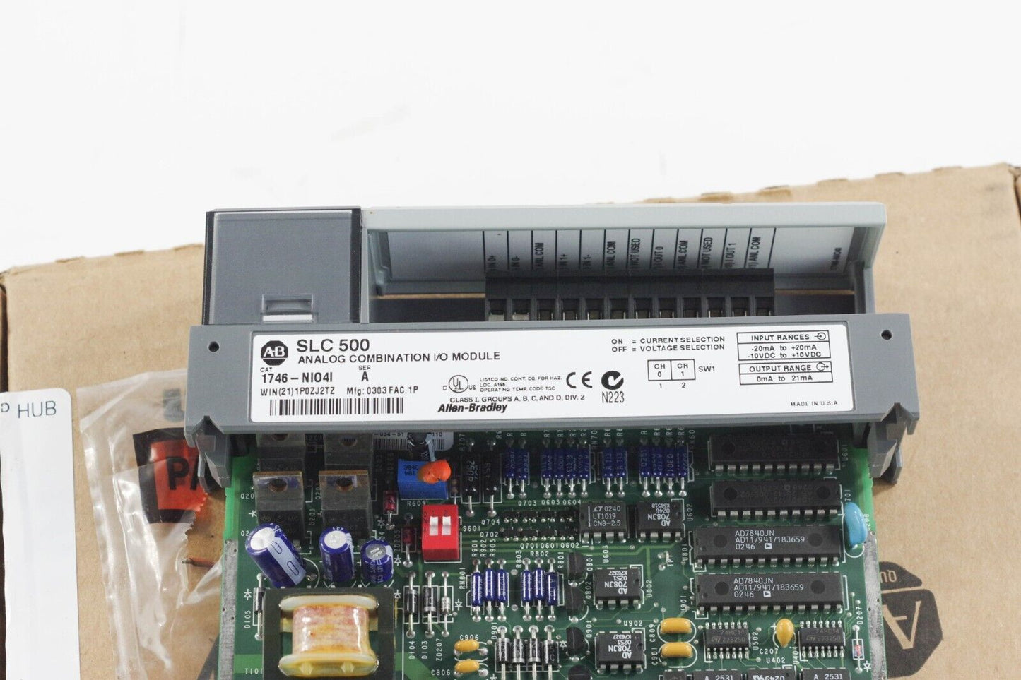 Allen-Bradley 1746-NI04I SLC 500 Analog Combination Module Ser A
