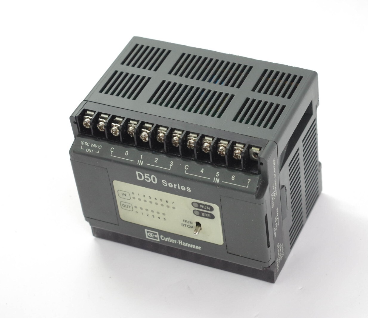 Cutler-Hammer D50CR14 Controller 115/230V Power 24VDC I/O