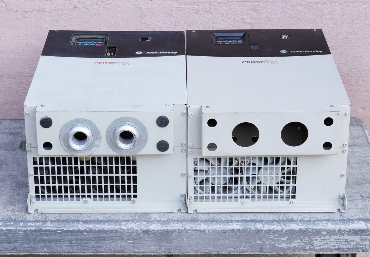 Allen Bradley 22C-D142A103 /A PowerFlex 400 AC Drive 480V 100HP 3-Phase 75kW