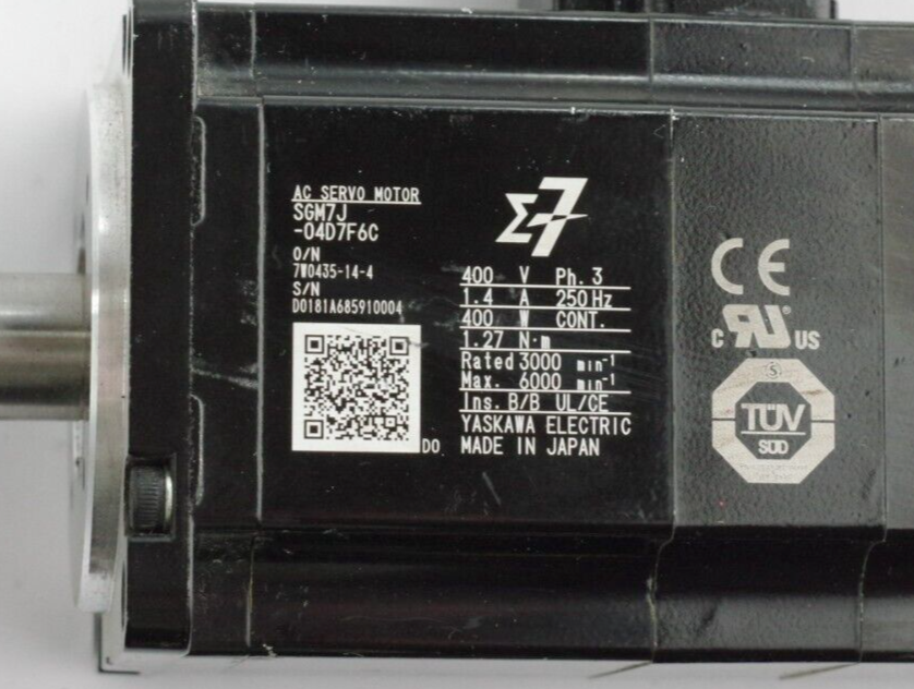 Yaskawa SGM7J-04D7F6C Rotary Servo Motor 400 W 400 VAC 24-BIT Encoder