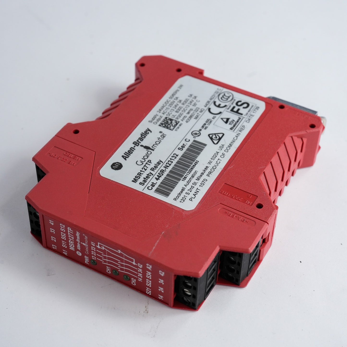 Allen Bradley 440R-N23132 /C MSR127TP Guardmaster Safety Relay Module