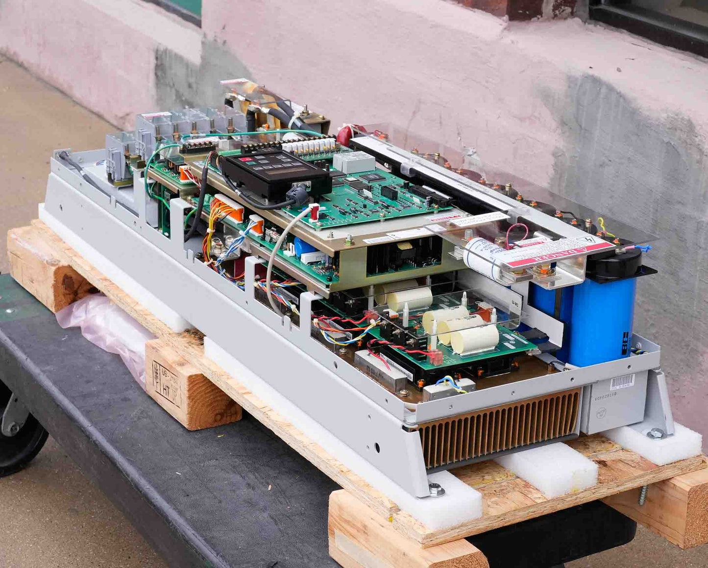 Allen Bradley 1336E-B075-AN-EN-HA2-L9E /D Bulletin 1336E AC Drive - Open Box