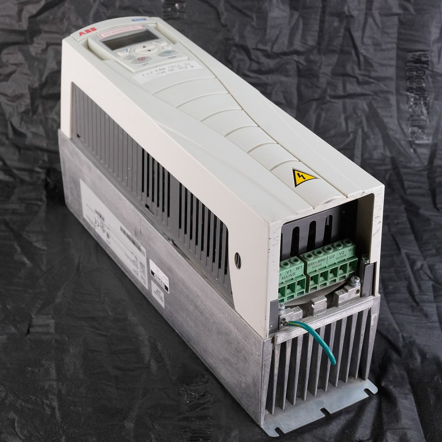 ABB ACX550-U0-023A-4 Variable Frequency Drive 3Ph 23A 15HP + Warranty