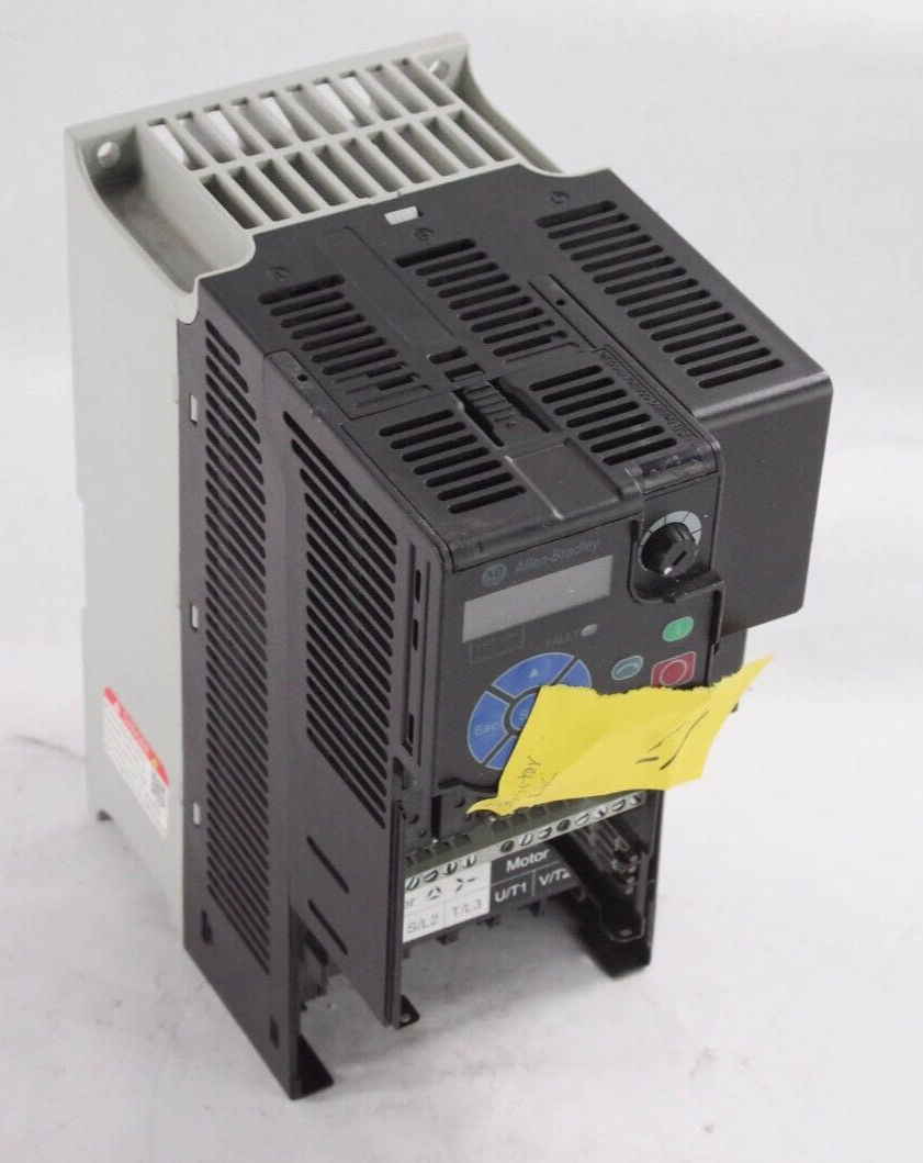 Allen-Bradley 25B-D017N114 PowerFlex525 7.5kW/10HP - For Parts or Repair