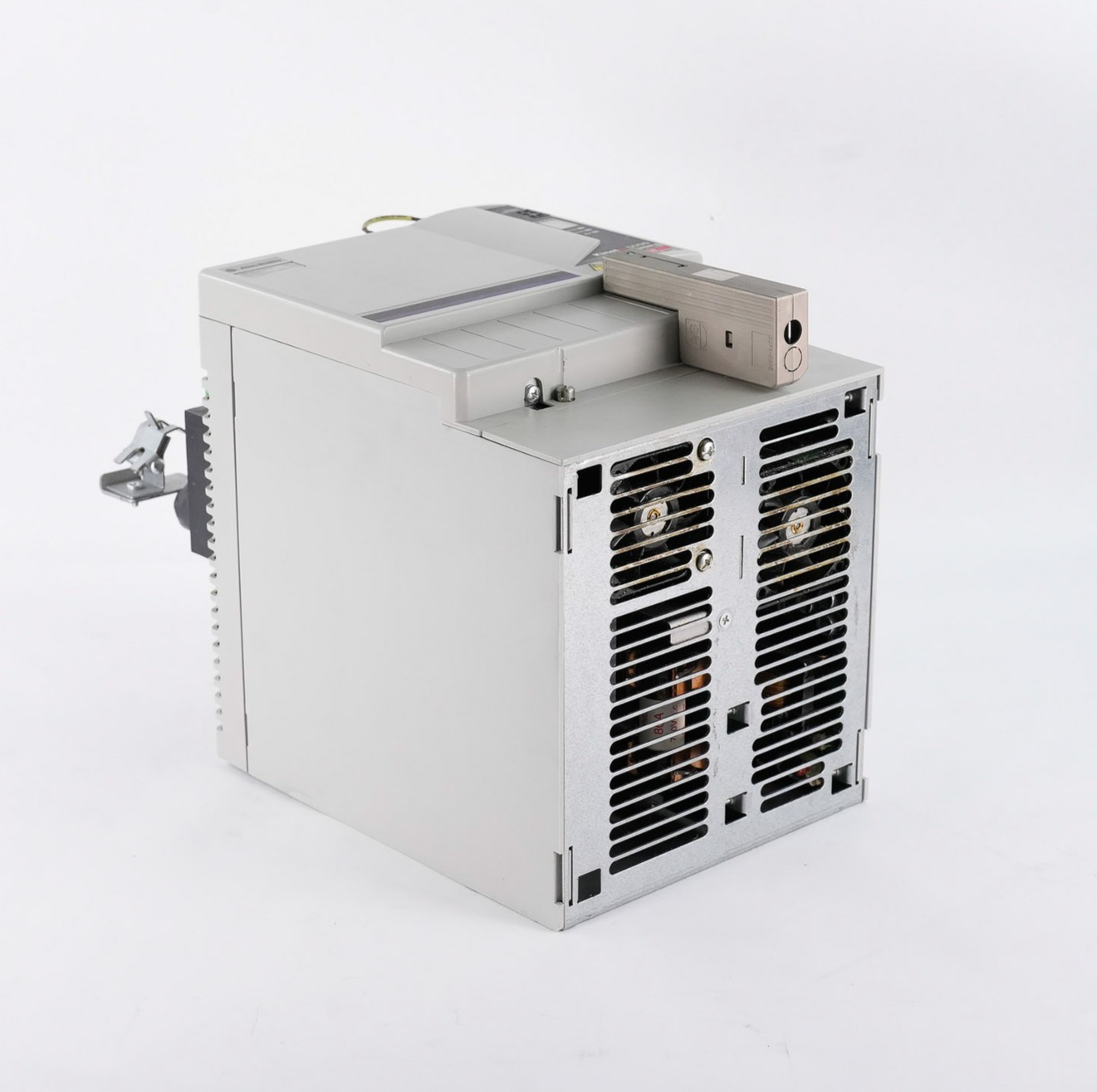 Allen Bradley 2094-BC04-M03-S /C Kinetix 6000 28kW/30A Integrated Axis Module