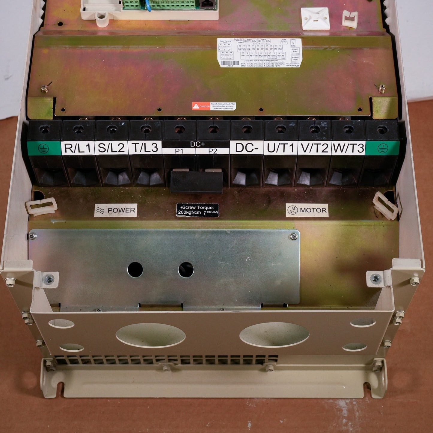 Allen Bradley 22C-D142A103 /A PowerFlex 400 AC Drive 480V 75kW 100HP + 1 Yr WTY