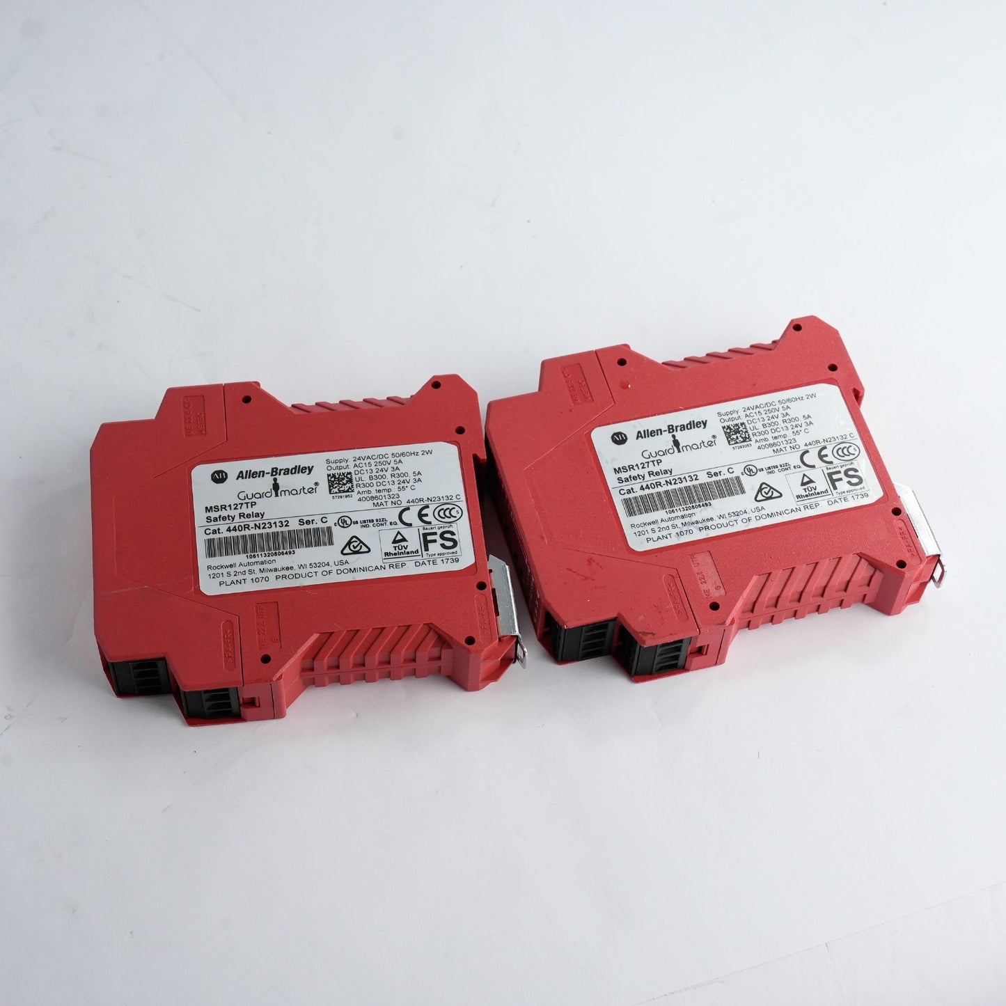 Allen Bradley 440R-N23132 /C MSR127TP Guardmaster Safety Relay Module