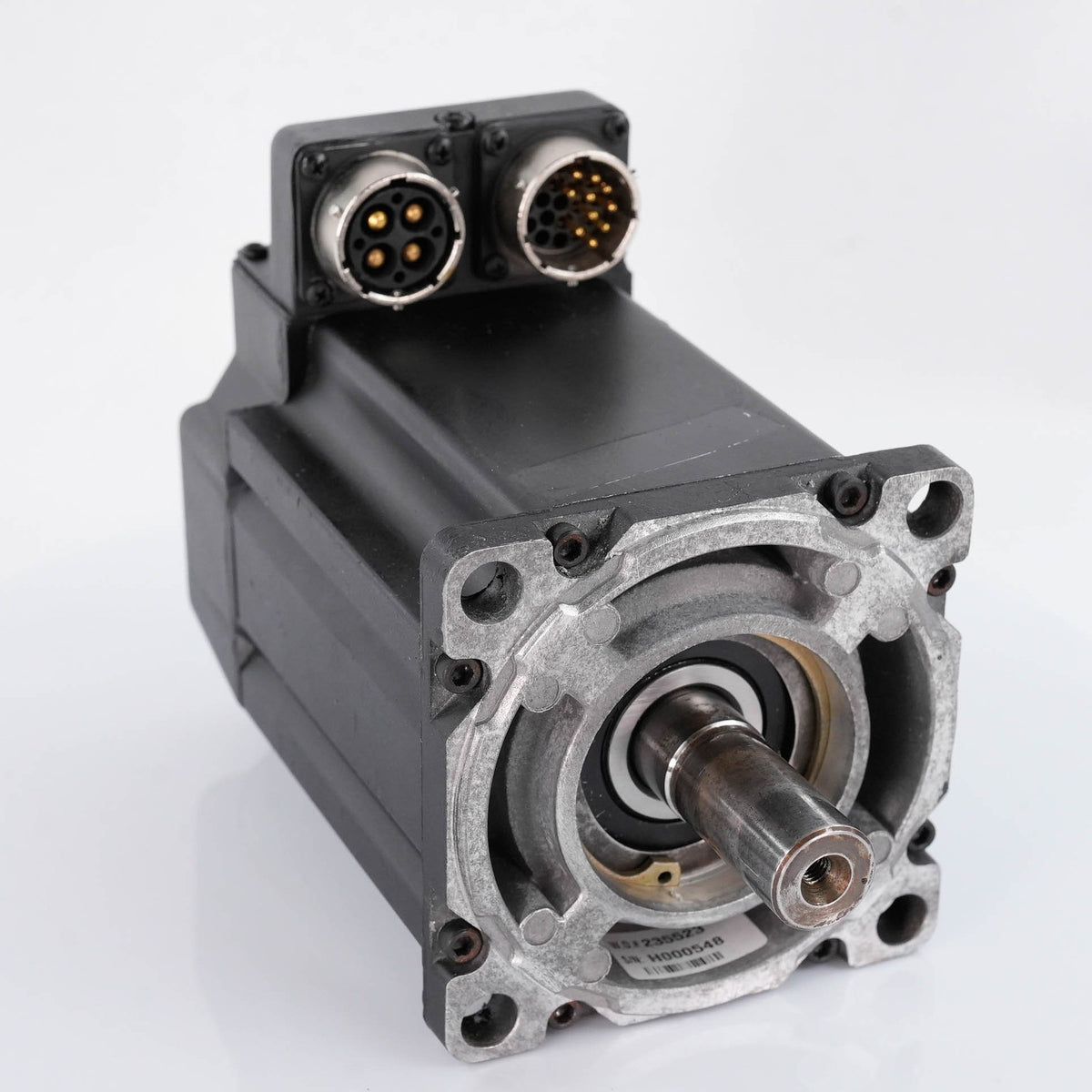 Allen Bradley MPL-B420P-SK22AA Servo Motor 460V 5000RPM 1.6kW