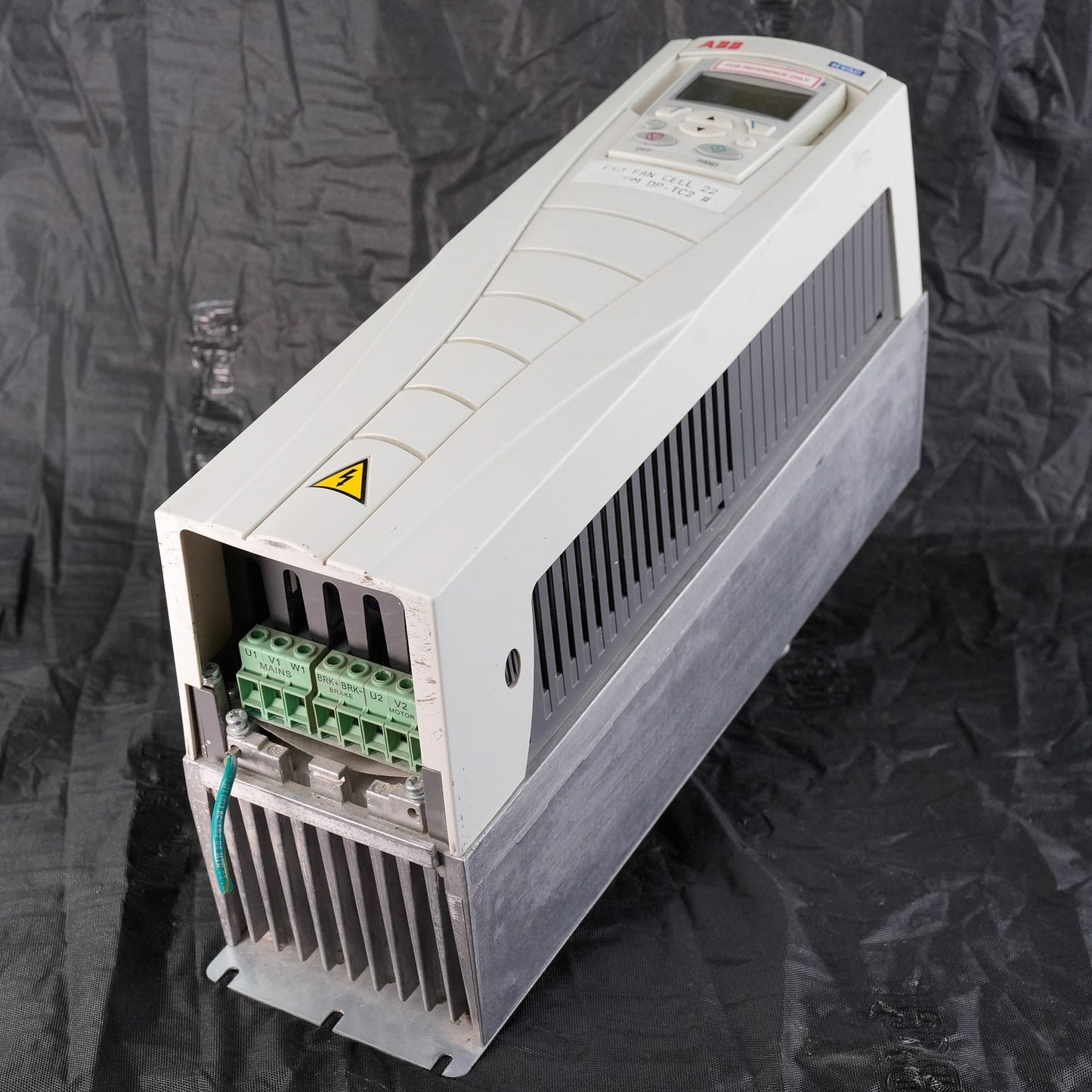ABB ACX550-U0-023A-4 Variable Frequency Drive 3Ph 23A 15HP + Warranty