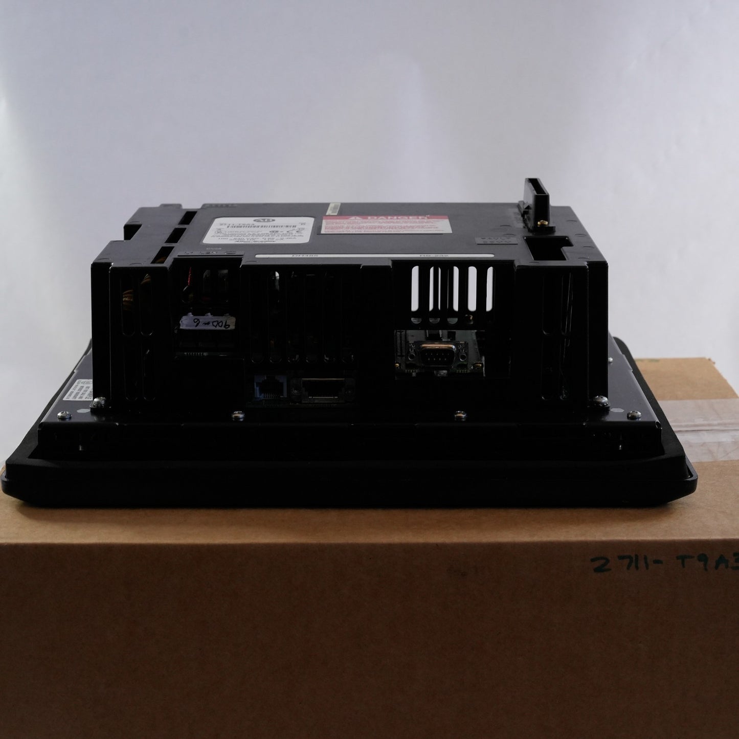 Allen Bradley 2711-T9A3 Ser D Rev A FRN 3.40 PanelView 900 - Refurbished