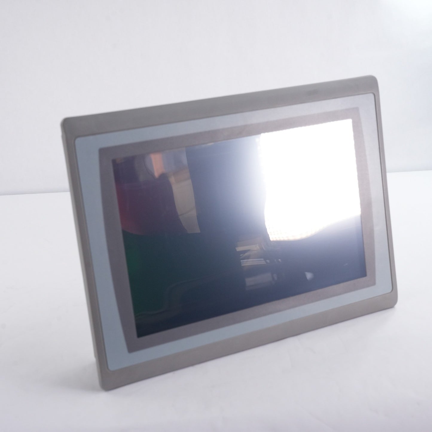 Allen Bradley 2711P-T12W21D8S-B /A Panelview Plus 7 Display 2711PT12W21D8SB