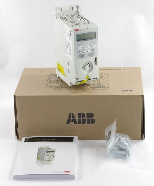 ABB ACS150-01U-02A4-2 Micro Drive 240 VAC 2.4A 0.5hp ACS150 Series