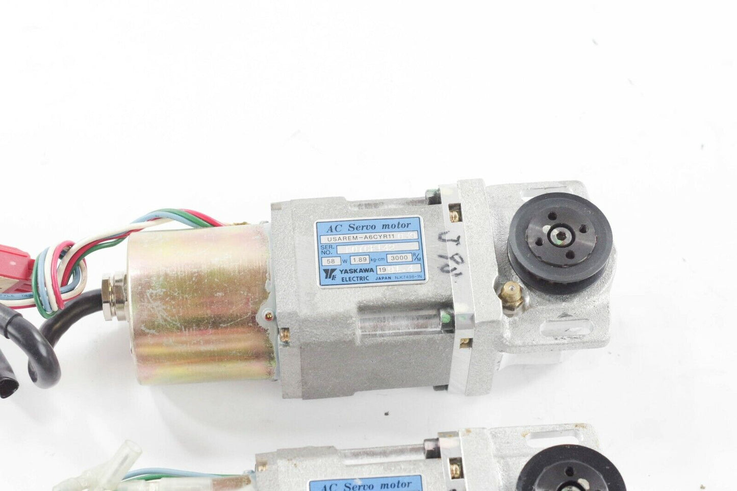 Yaskawa USAREM-A6CYR11 AC Servo Motor, 58W, 3000 R/M With Gear Head