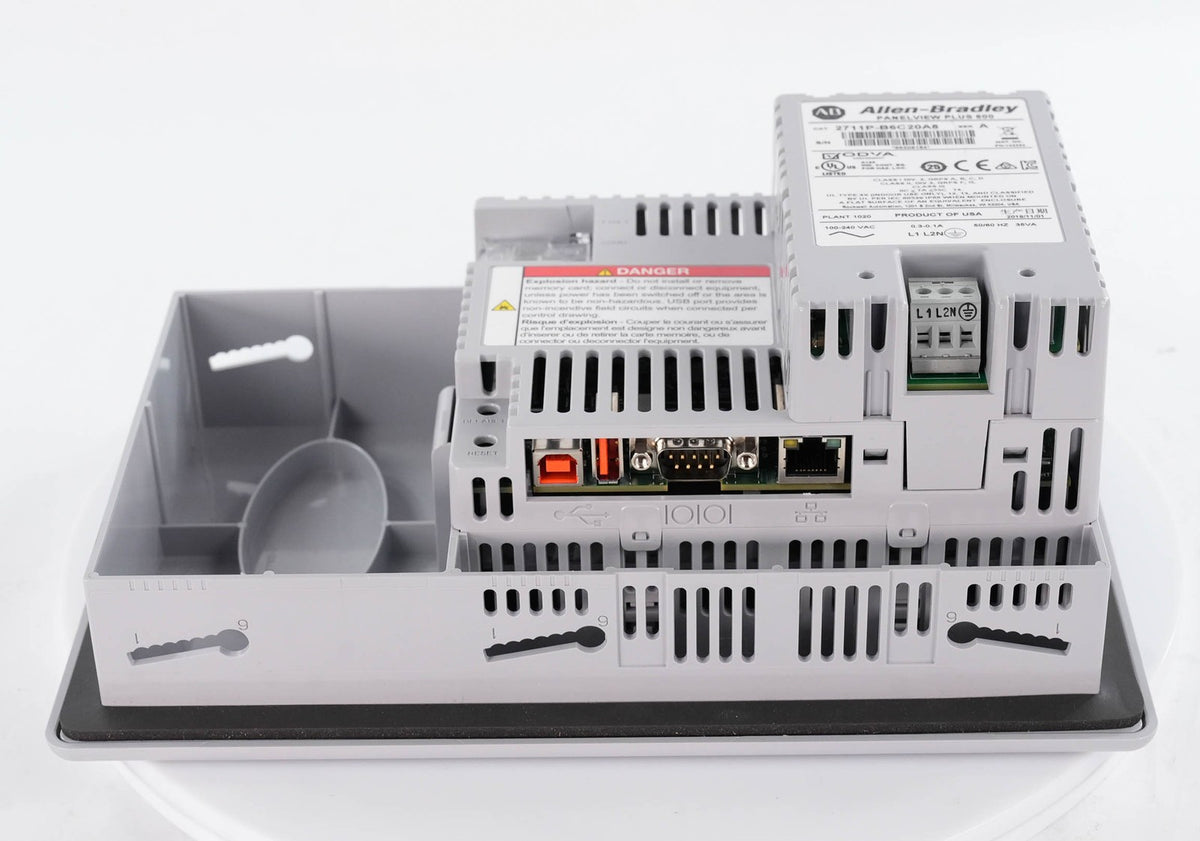 Allen Bradley 2711P-B6C20A8 Ser A PanelView Plus 600 Color HMI 100-240 VAC
