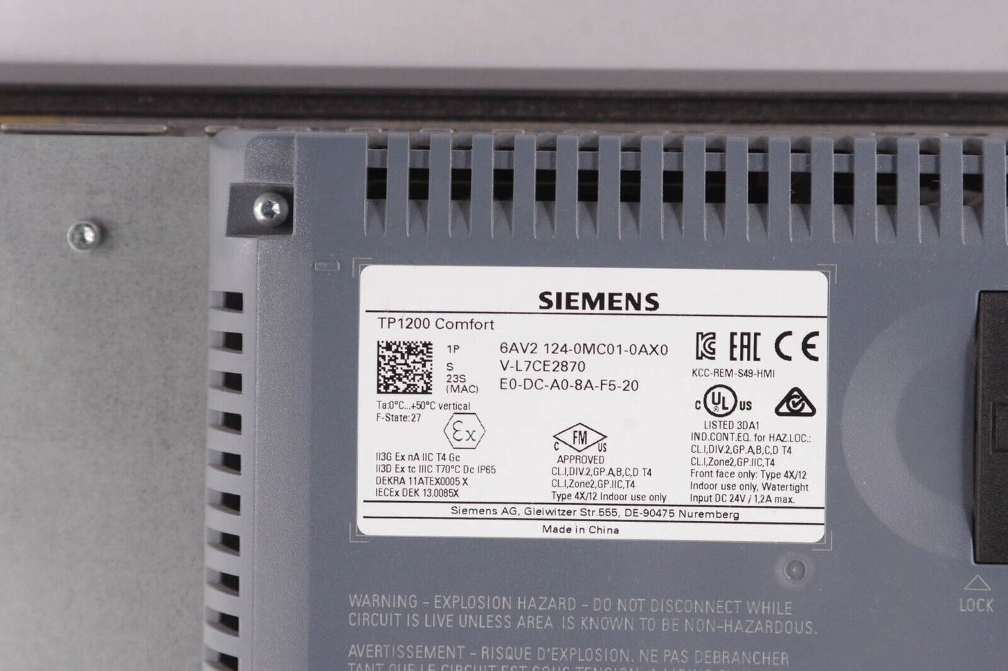 Siemens 6AV2 124-0MC01-0AX0 / 6AV21240MC010AX0 SIMATIC HMI TP1200 COMFORT Panel