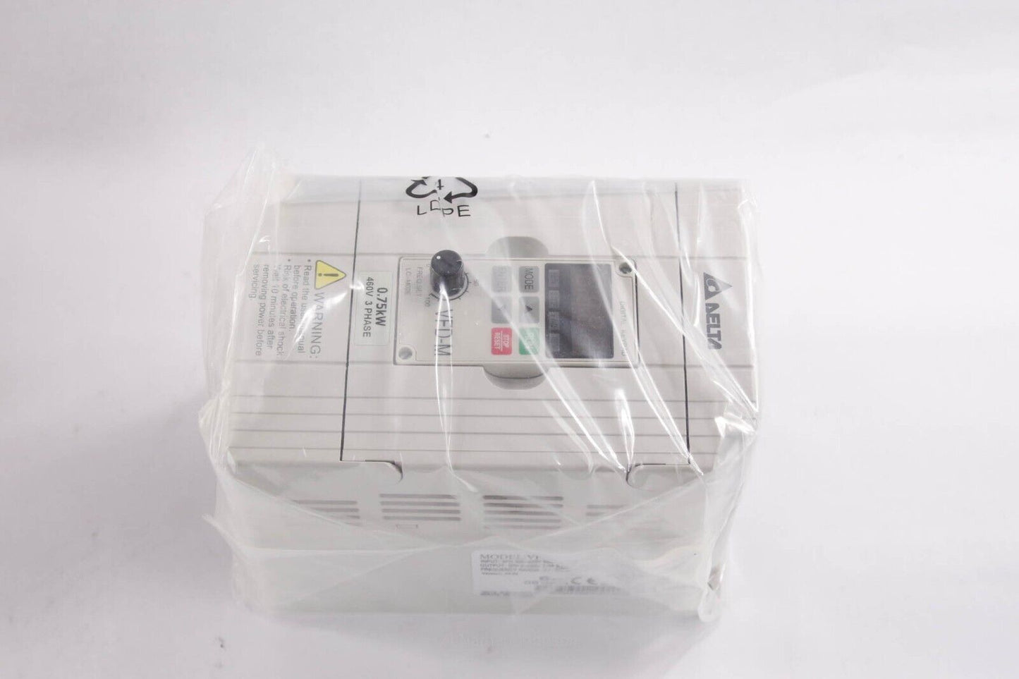 Delta VFD007M43B 380-480VAC AC Drive 1hp - Open Box